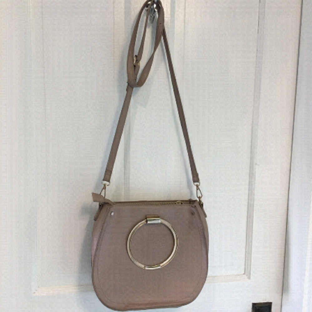 miztique convertible purse, strap and ring handles